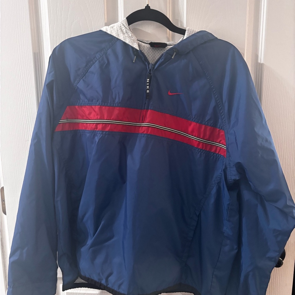 Vintage Nike Windbreaker with hoodie